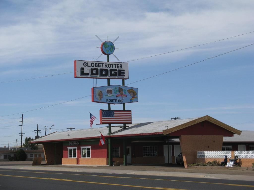 Globetrotter Lodge Holbrook Bagian luar foto