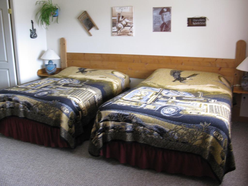 Globetrotter Lodge Holbrook Bagian luar foto