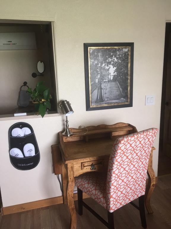 Globetrotter Lodge Holbrook Bagian luar foto