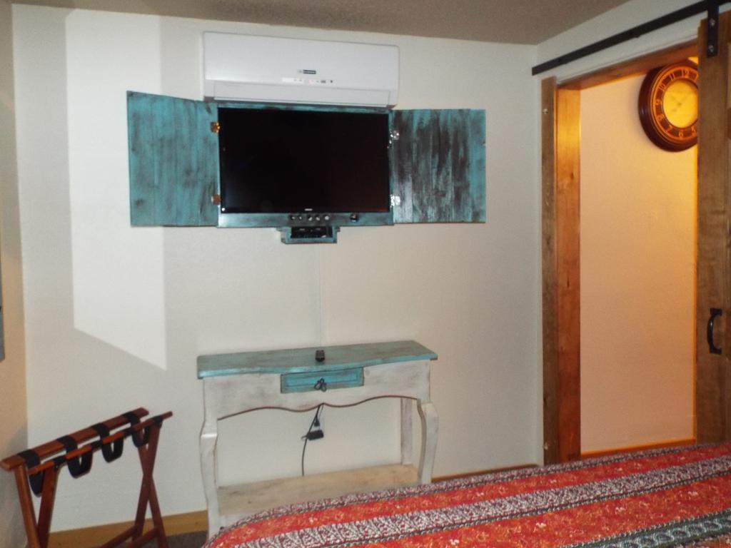 Globetrotter Lodge Holbrook Bagian luar foto