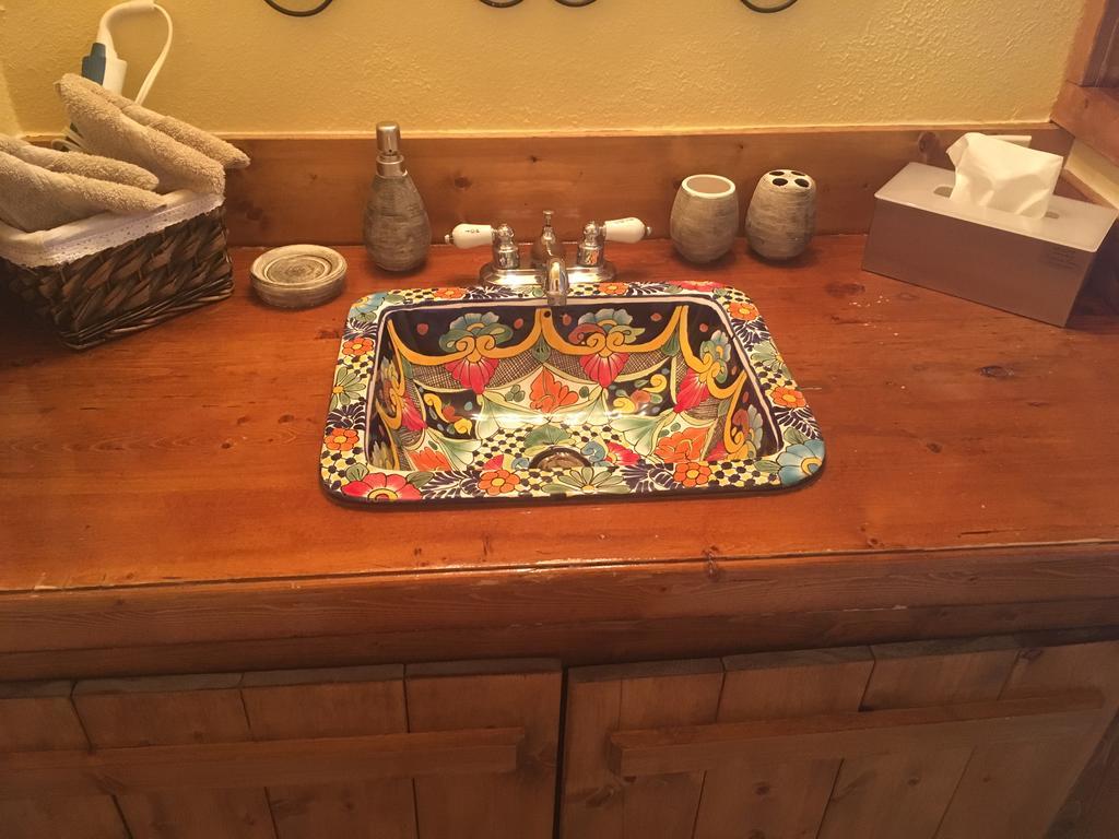 Globetrotter Lodge Holbrook Bagian luar foto