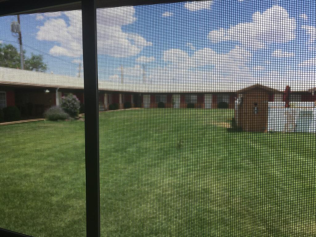 Globetrotter Lodge Holbrook Bagian luar foto