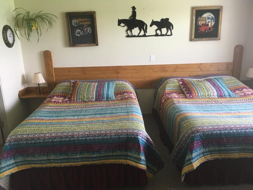 Globetrotter Lodge Holbrook Bagian luar foto